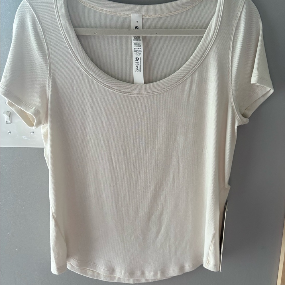 lululemon athletica Cream Hold Tight Short Sleeve Scoop Tee